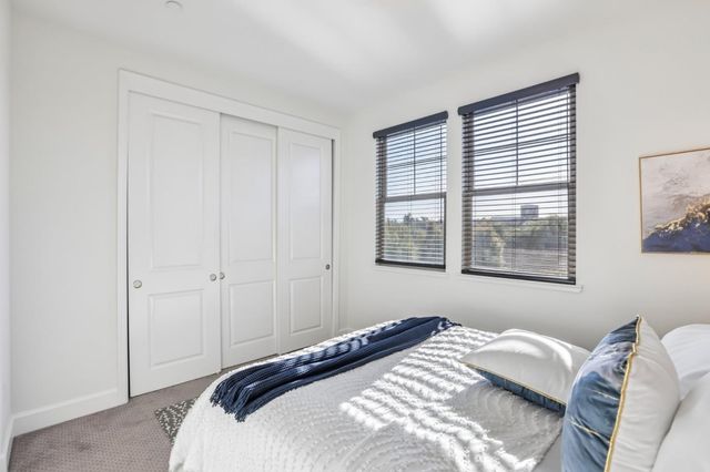 601 Cinnamon Circle, Mountain View, CA 94043