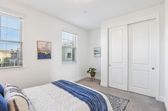 601 Cinnamon Circle, Mountain View, CA 94043