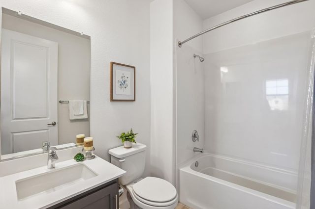601 Cinnamon Circle, Mountain View, CA 94043