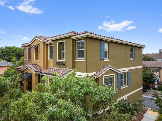 601 Cinnamon Circle, Mountain View, CA 94043