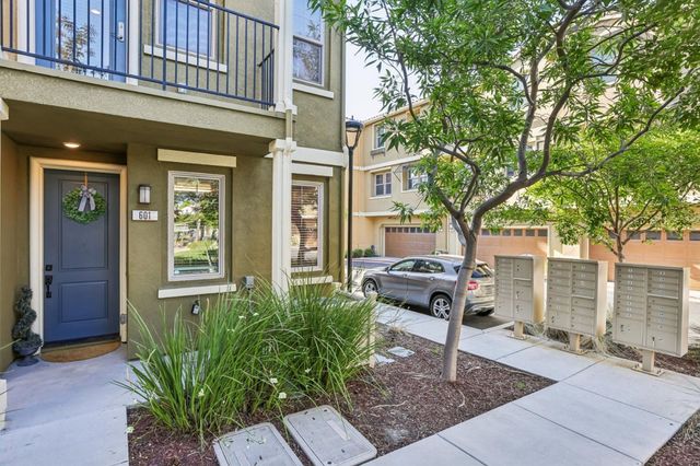 601 Cinnamon Circle, Mountain View, CA 94043