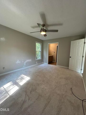 5728 Woof Place, Knightdale, NC 27545