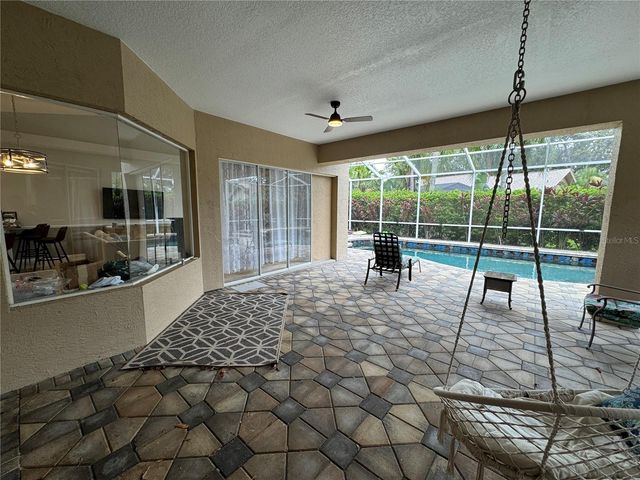 8731 TANTALLON CIRCLE, Tampa, FL 33647