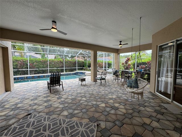 8731 TANTALLON CIRCLE, Tampa, FL 33647