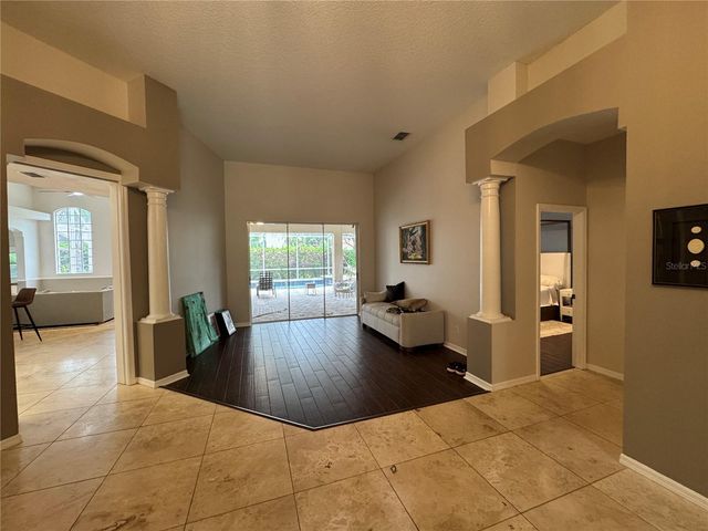 8731 TANTALLON CIRCLE, Tampa, FL 33647