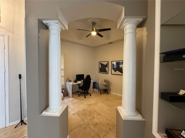 8731 TANTALLON CIRCLE, Tampa, FL 33647