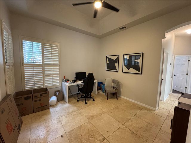 8731 TANTALLON CIRCLE, Tampa, FL 33647