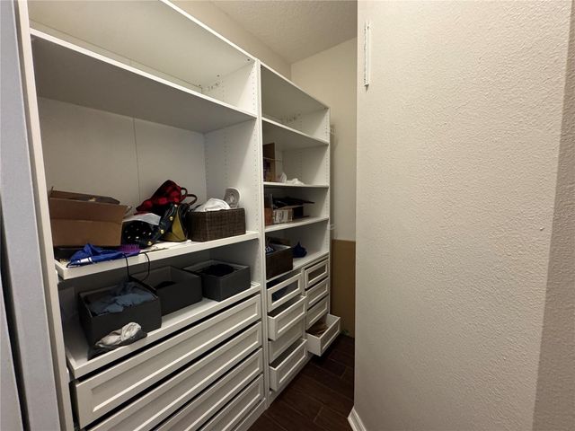 8731 TANTALLON CIRCLE, Tampa, FL 33647