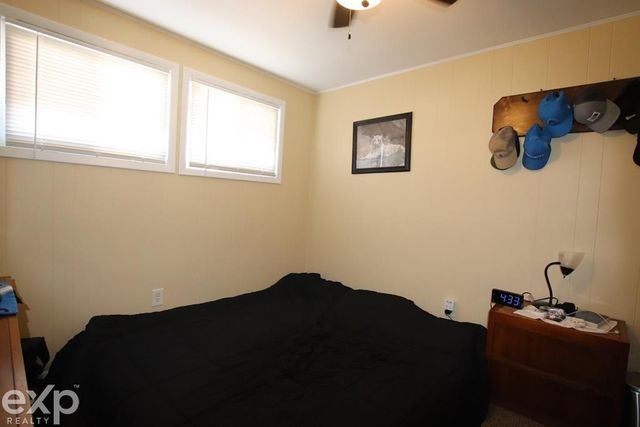 19200 Illinois Street, Roseville, MI 48066