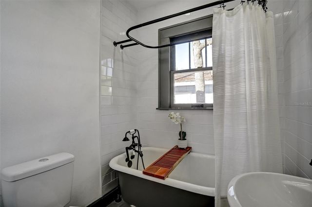 3100 11TH AVENUE N, St Petersburg, FL 33713