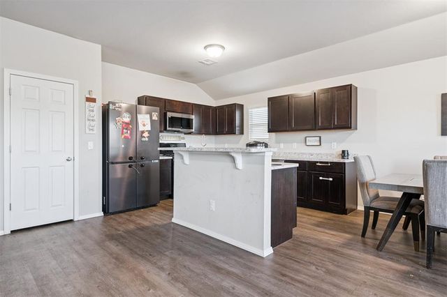 503 SE 5th Street, Newcastle, OK 73065