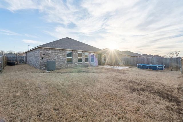503 SE 5th Street, Newcastle, OK 73065