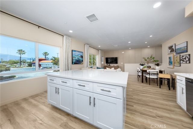 8183 Amerena Way, Fontana, CA 92335