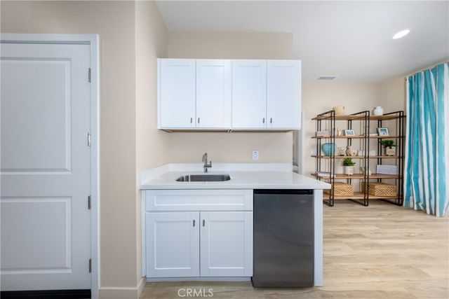8183 Amerena Way, Fontana, CA 92335