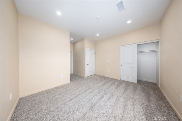 8183 Amerena Way, Fontana, CA 92335