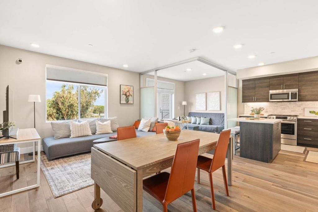 400 Mariners Island Boulevard 202, San Mateo, CA 94404