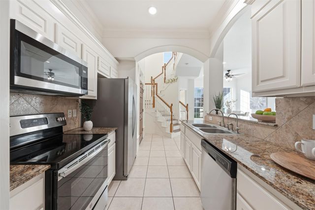 2838 Misty Heath Lane, Houston, TX 77082