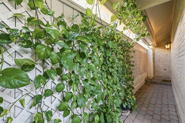 2838 Misty Heath Lane, Houston, TX 77082