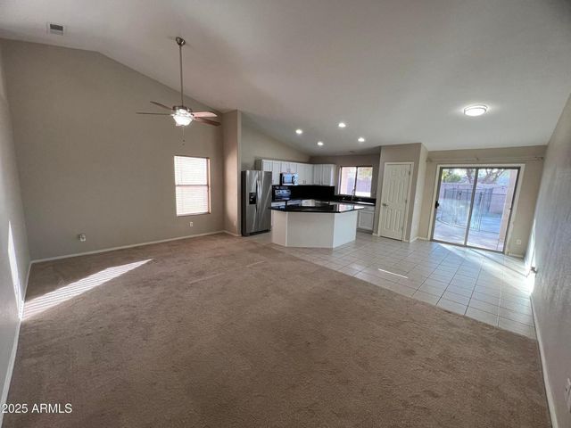 13709 W Cottonwood Street, Surprise, AZ 85374