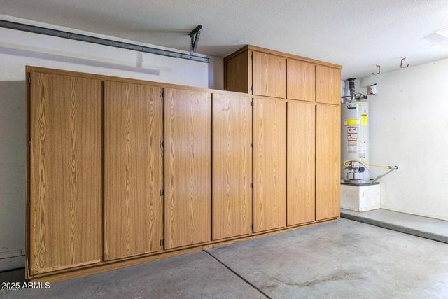 13709 W Cottonwood Street, Surprise, AZ 85374