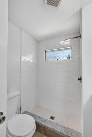 8420 SE Eagle Avenue, Hobe Sound, FL 33455