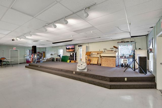 8420 SE Eagle Avenue, Hobe Sound, FL 33455