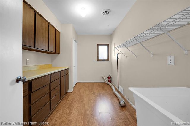 809 Corners Court 23, Lake Orion, MI 48362