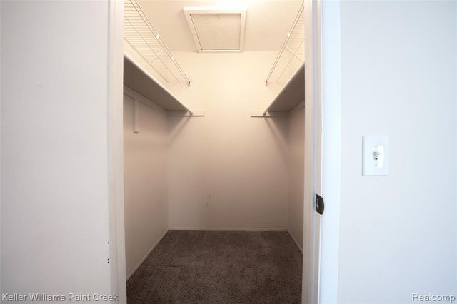 809 Corners Court 23, Lake Orion, MI 48362