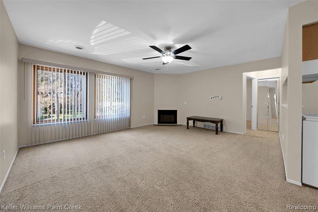 809 Corners Court 23, Lake Orion, MI 48362