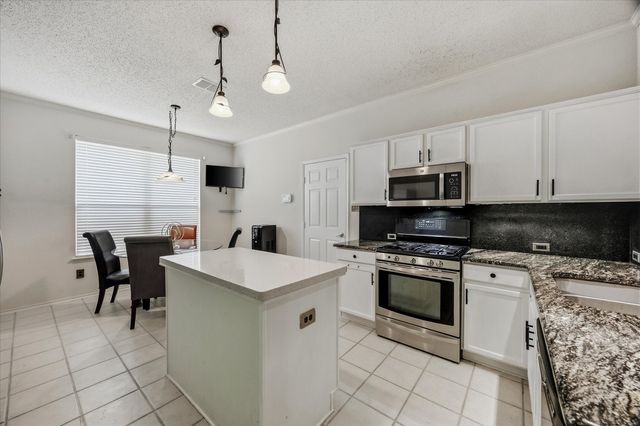 2860 Wild Oak Lane, Rockwall, TX 75032