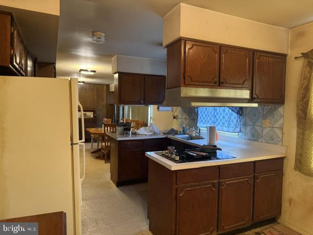 153 E RIVER DR, Willingboro, NJ 08046 — photo 5