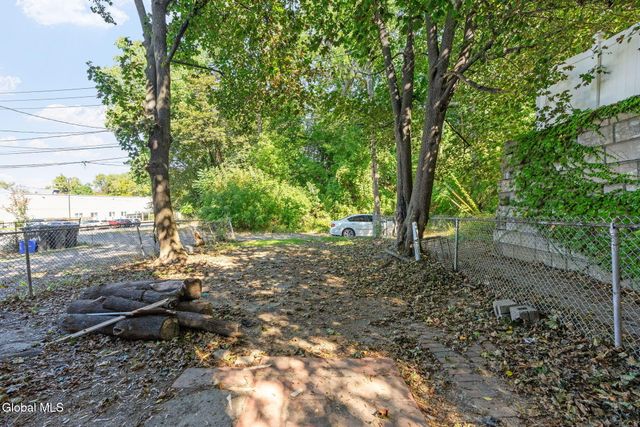 169 Hoosick Street, Troy, NY 12180