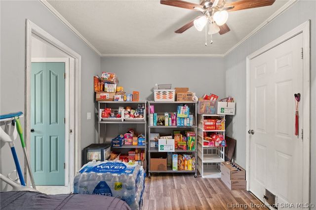 906 Presidential Place, Jeffersonville, IN 47130