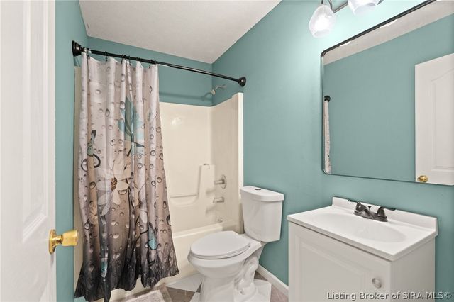 906 Presidential Place, Jeffersonville, IN 47130