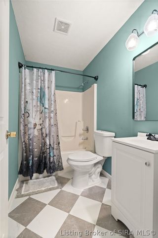 906 Presidential Place, Jeffersonville, IN 47130