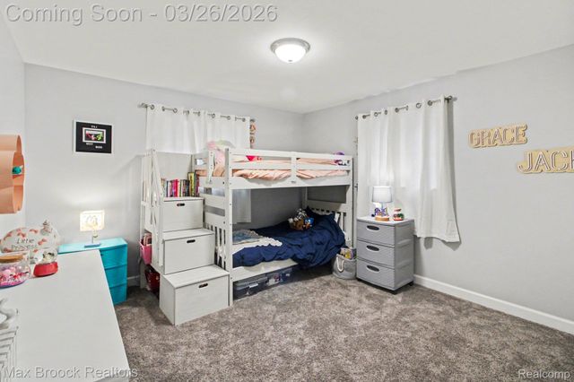 2261 Avondale Street, Sylvan Lake, MI 48320