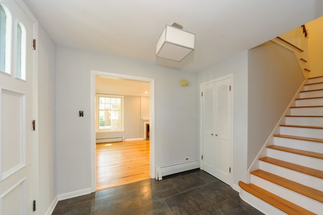 706 Juniper Road, Glenview, IL 60025