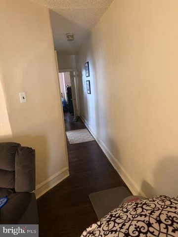 6907 N BROAD ST, Philadelphia, PA 19126