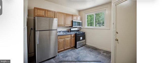 6907 N BROAD ST, Philadelphia, PA 19126