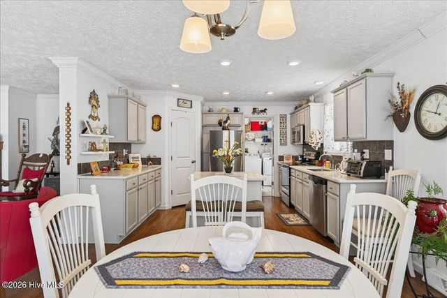 1036 Palm Court SW, Calabash, NC 28467