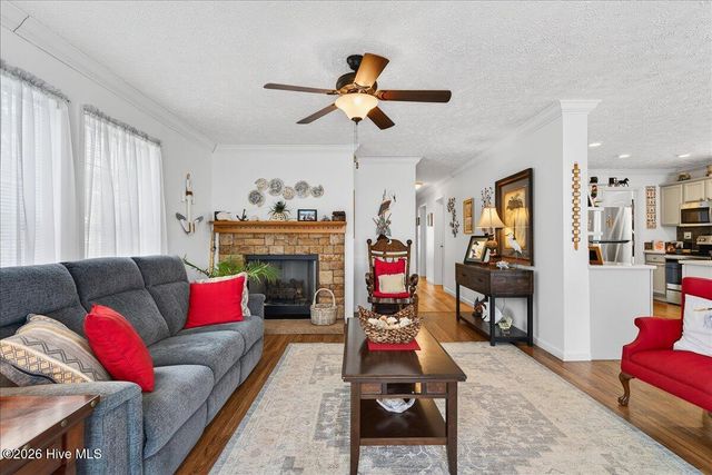 1036 Palm Court SW, Calabash, NC 28467