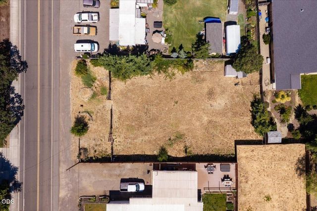 1019 Talent Avenue, Talent, OR 97540