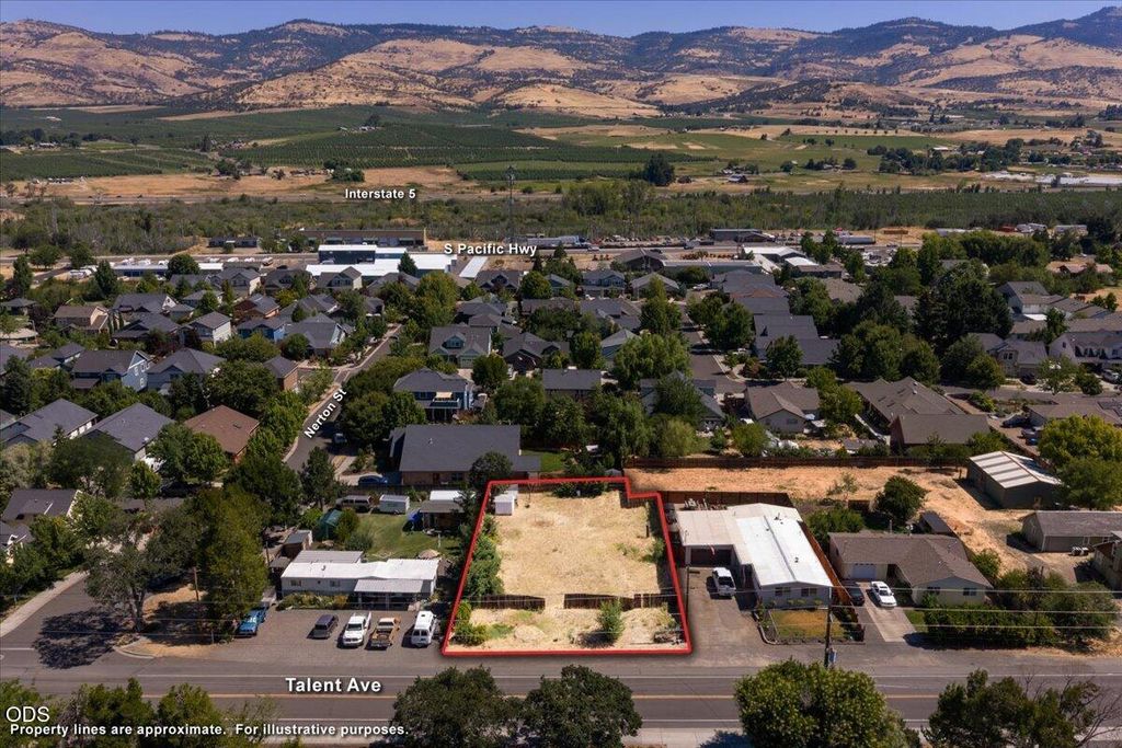 1019 Talent Avenue, Talent, OR 97540