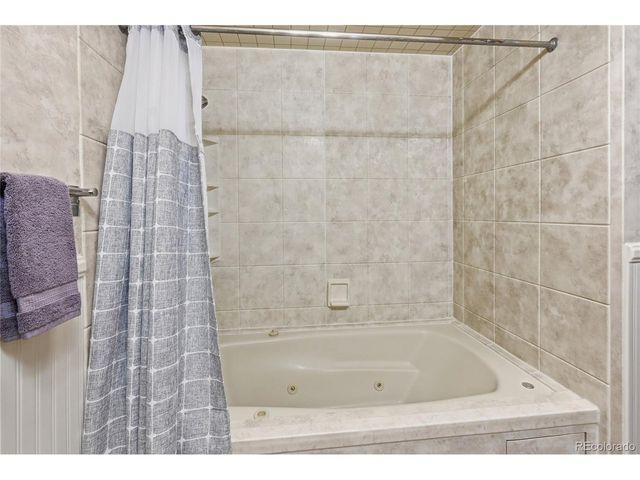 6930 Hillpoint Pl, Parker, CO 80134
