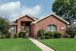 119 Lexington Drive, Terrell, TX 75160