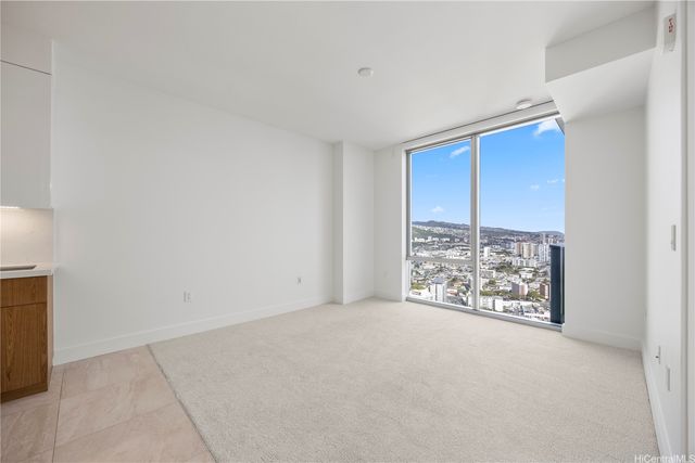 629 Keeaumoku Street 3903, Honolulu, HI 96814