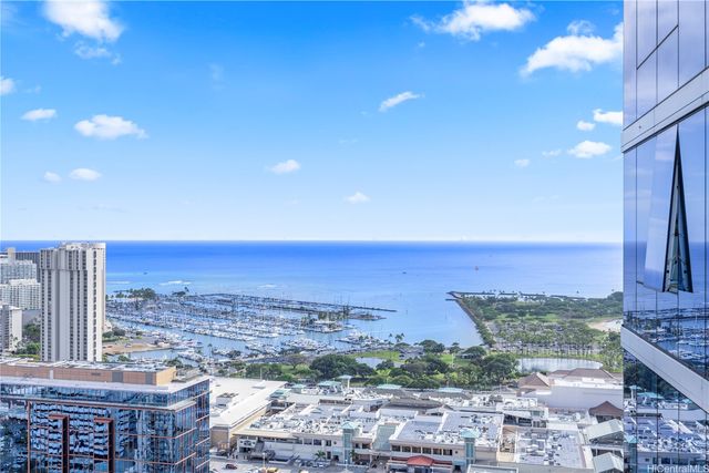 629 Keeaumoku Street 3903, Honolulu, HI 96814