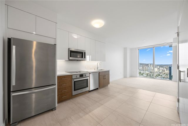 629 Keeaumoku Street 3903, Honolulu, HI 96814