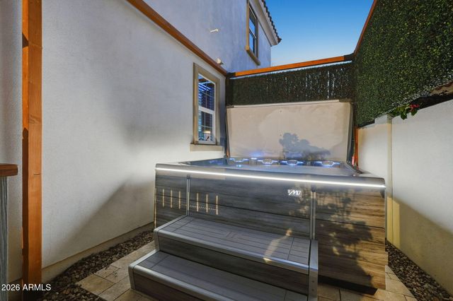 2318 W SUNRISE Place, Chandler, AZ 85248