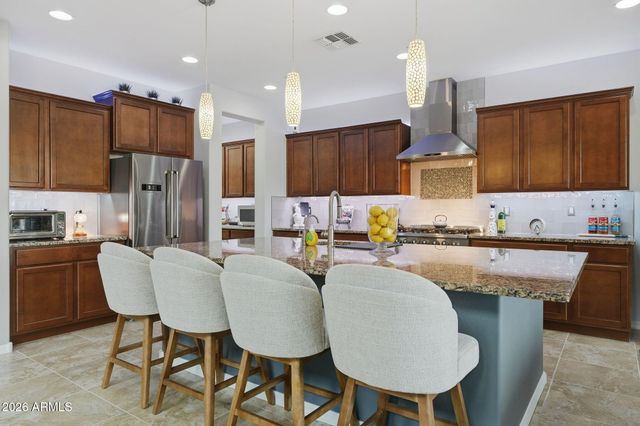 2318 W SUNRISE Place, Chandler, AZ 85248